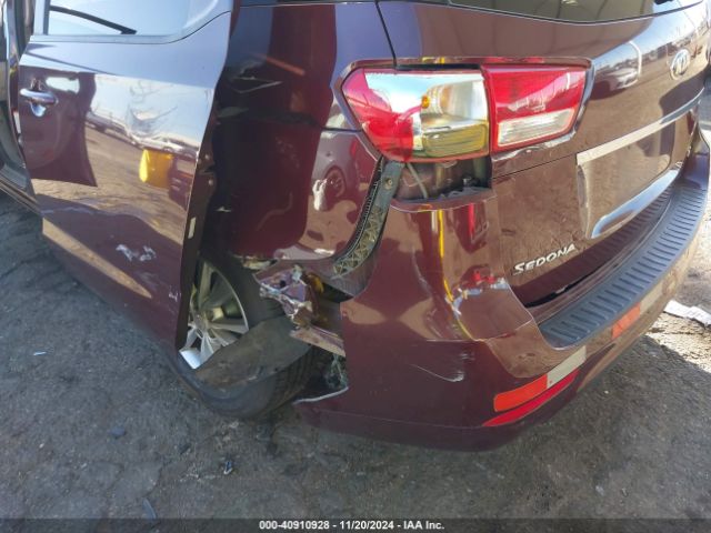 Photo 5 VIN: KNDMB5C15J6379184 - KIA SEDONA 