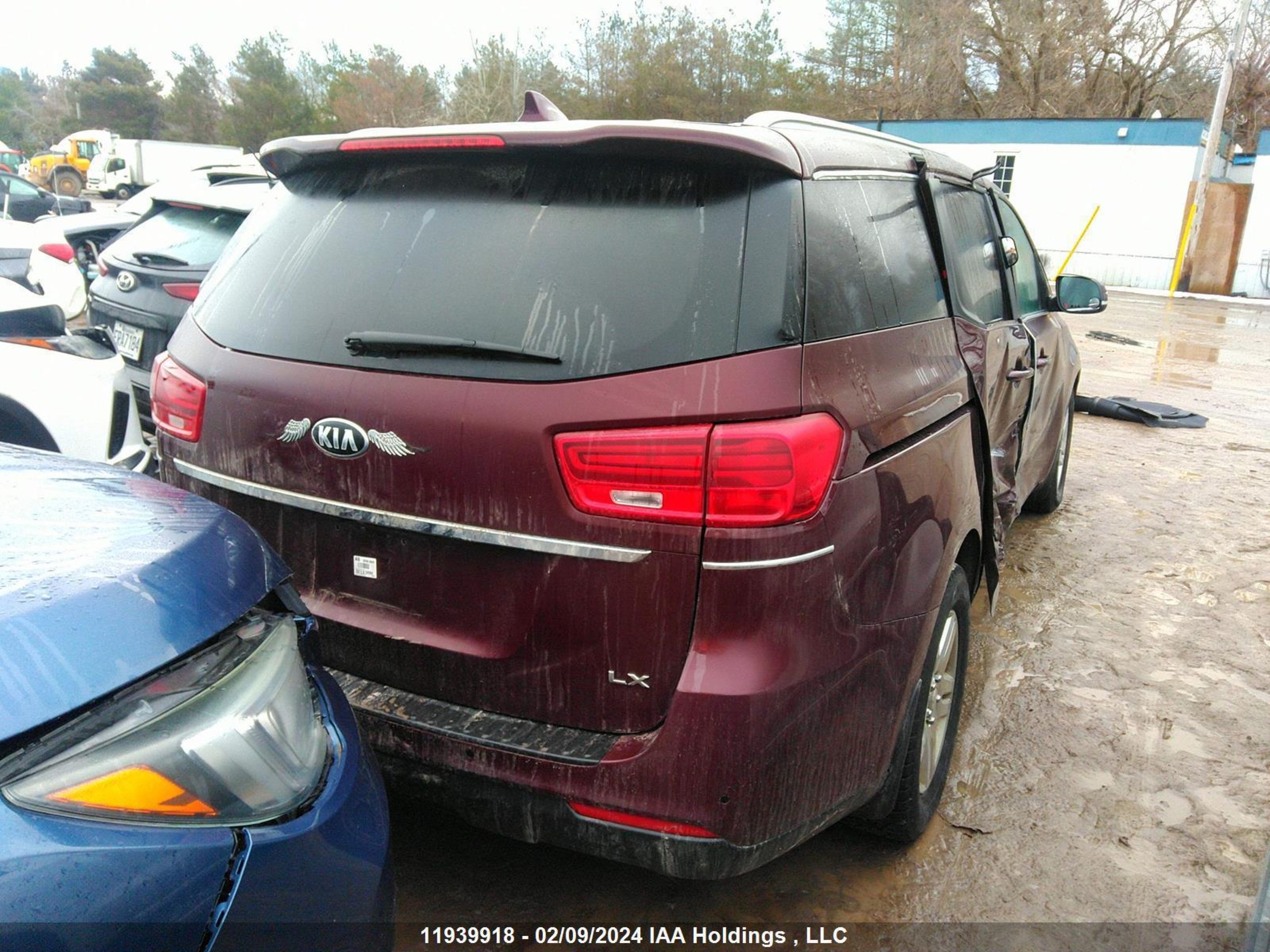 Photo 3 VIN: KNDMB5C15K6473132 - KIA SEDONA 