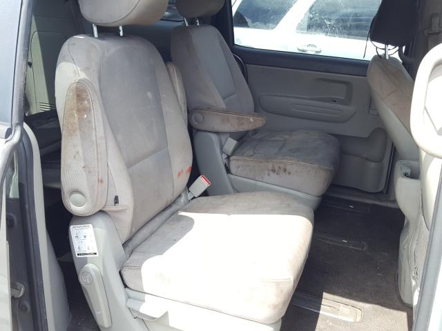 Photo 5 VIN: KNDMB5C16F6017713 - KIA SEDONA LX 