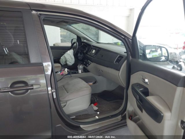 Photo 4 VIN: KNDMB5C16F6037217 - KIA SEDONA 