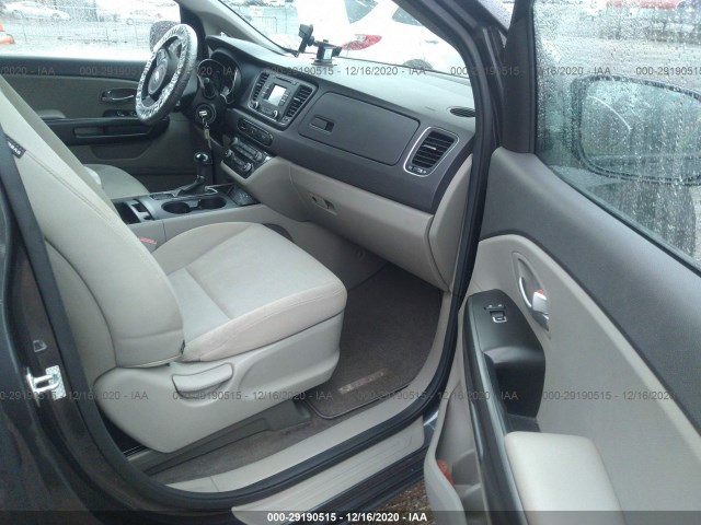 Photo 4 VIN: KNDMB5C16F6057306 - KIA SEDONA 