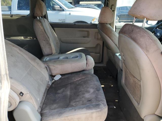 Photo 10 VIN: KNDMB5C16G6104593 - KIA SEDONA LX 