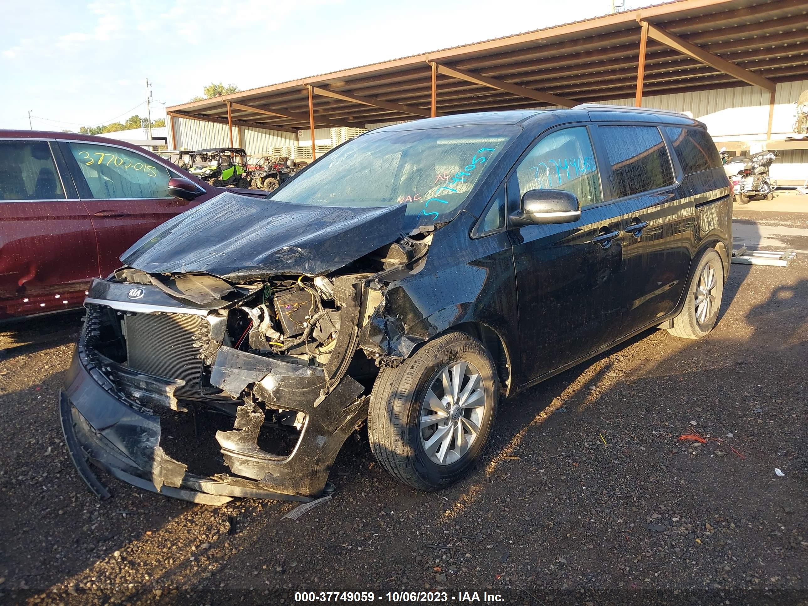 Photo 1 VIN: KNDMB5C16G6146830 - KIA SEDONA 