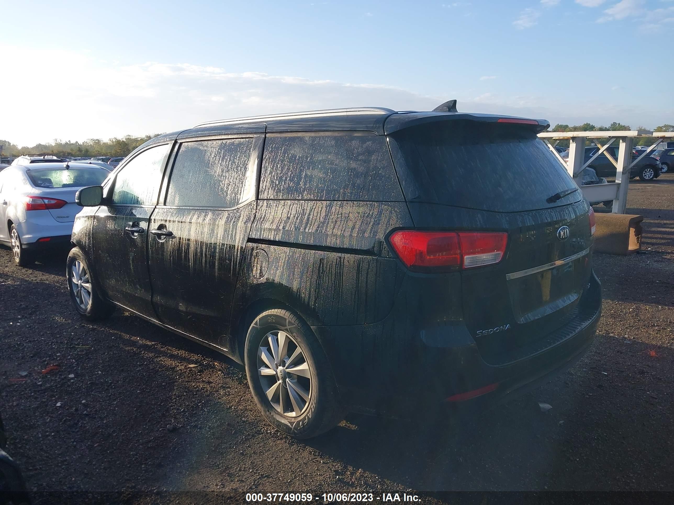 Photo 2 VIN: KNDMB5C16G6146830 - KIA SEDONA 