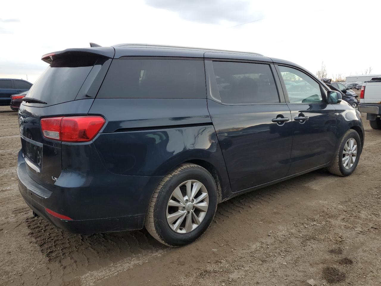 Photo 2 VIN: KNDMB5C16H6309946 - KIA SEDONA 