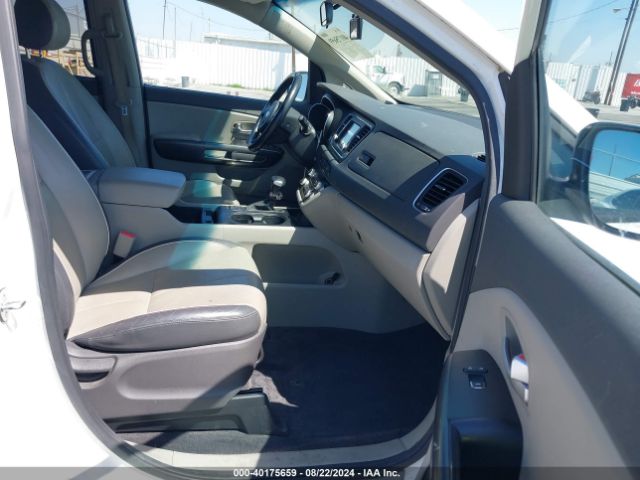 Photo 4 VIN: KNDMB5C16H6314614 - KIA SEDONA 