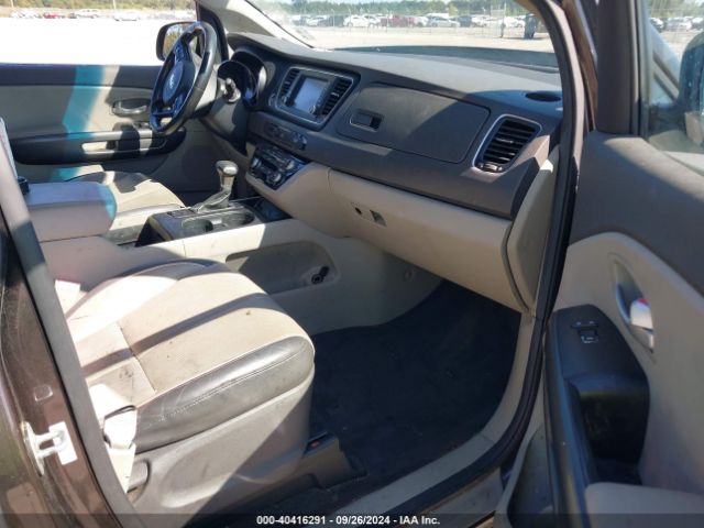 Photo 4 VIN: KNDMB5C16H6318453 - KIA SEDONA 