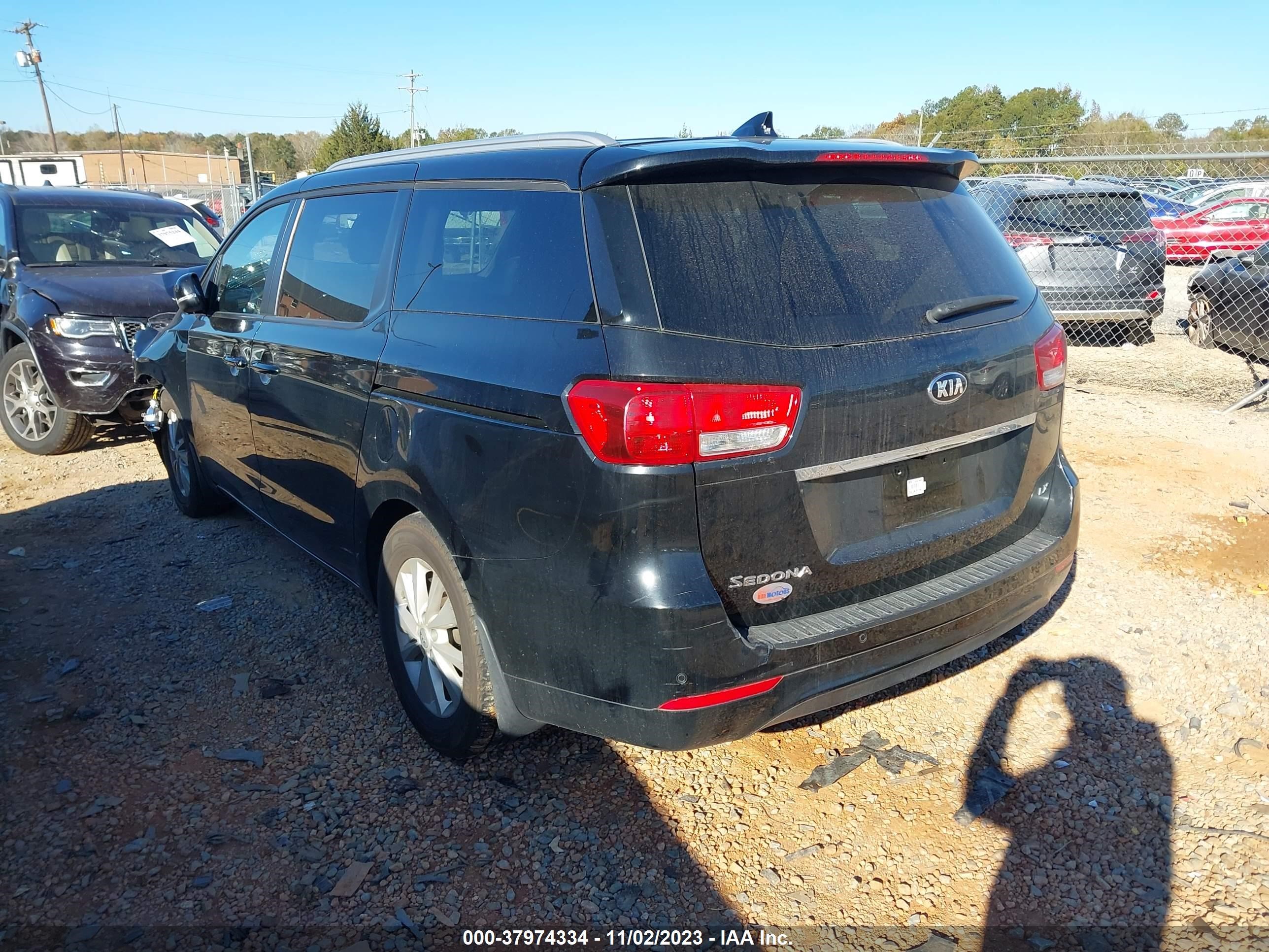 Photo 2 VIN: KNDMB5C16J6367903 - KIA SEDONA 