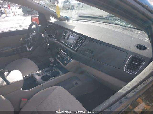 Photo 4 VIN: KNDMB5C16J6398567 - KIA SEDONA 