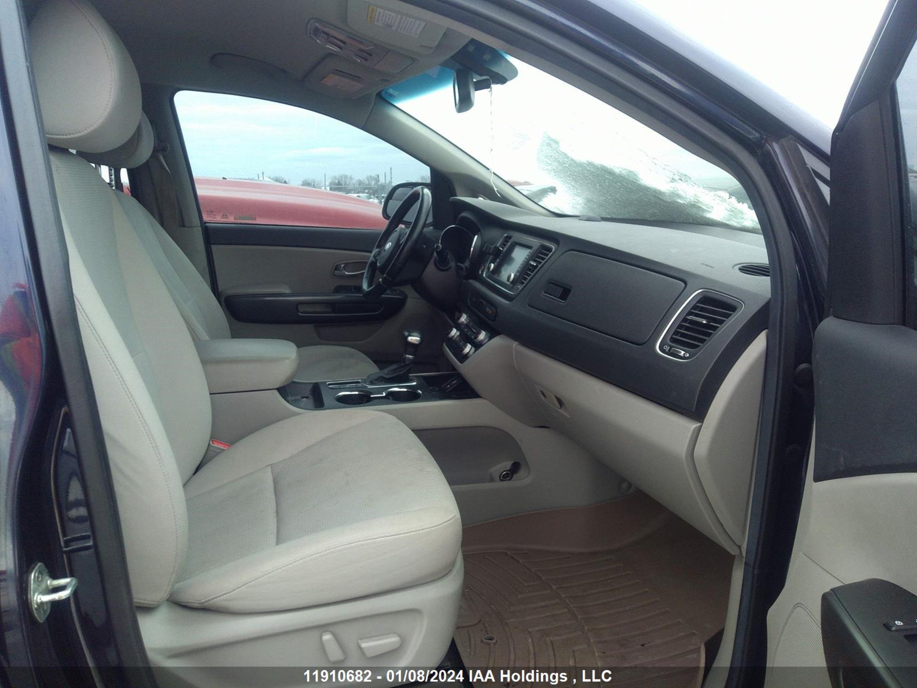 Photo 4 VIN: KNDMB5C16K6555743 - KIA SEDONA 