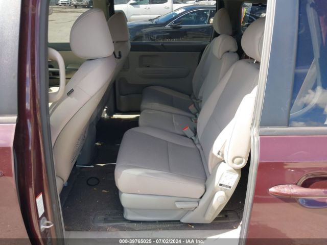 Photo 7 VIN: KNDMB5C17G6161210 - KIA SEDONA 