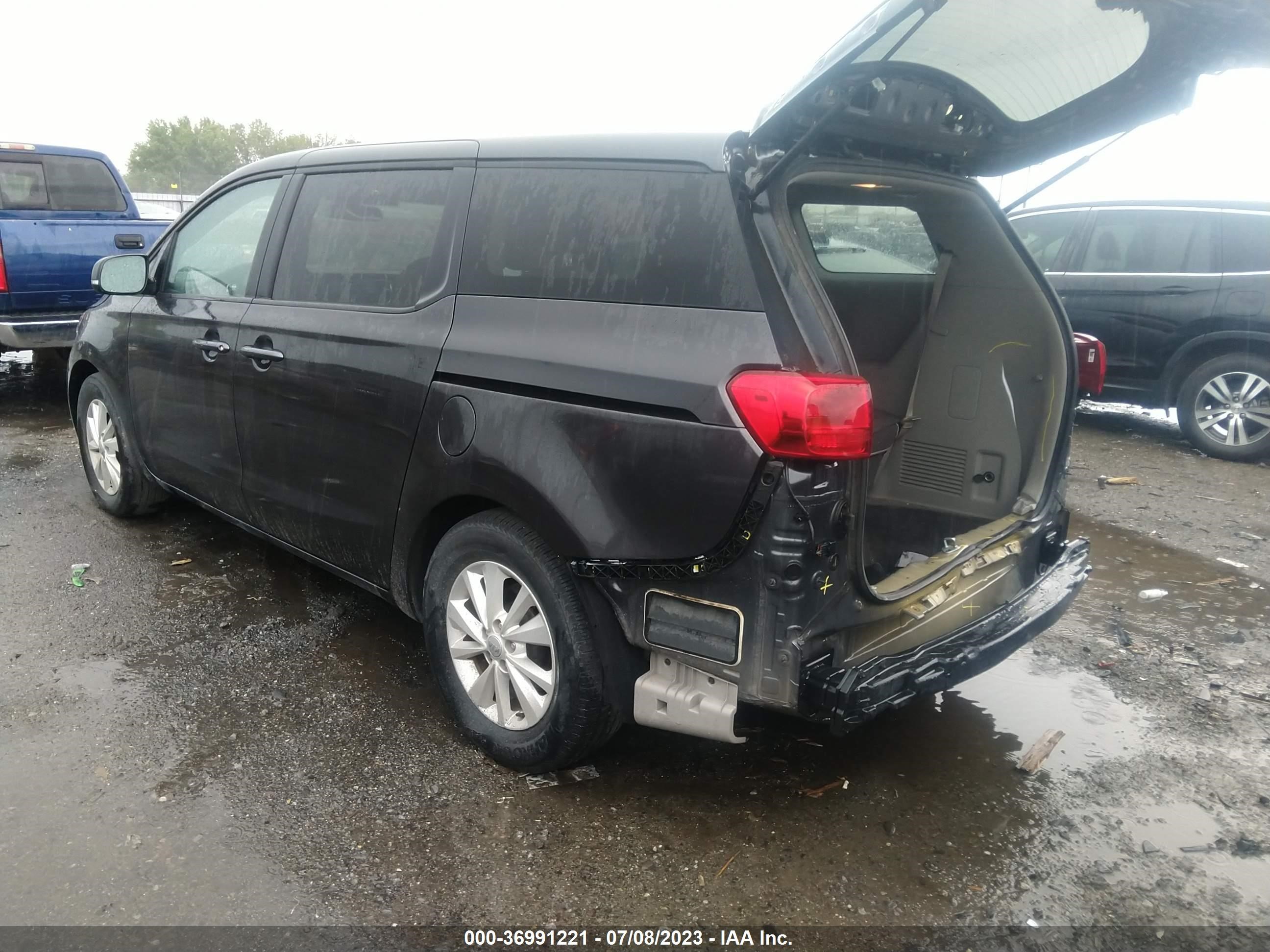 Photo 2 VIN: KNDMB5C17H6225134 - KIA SEDONA 