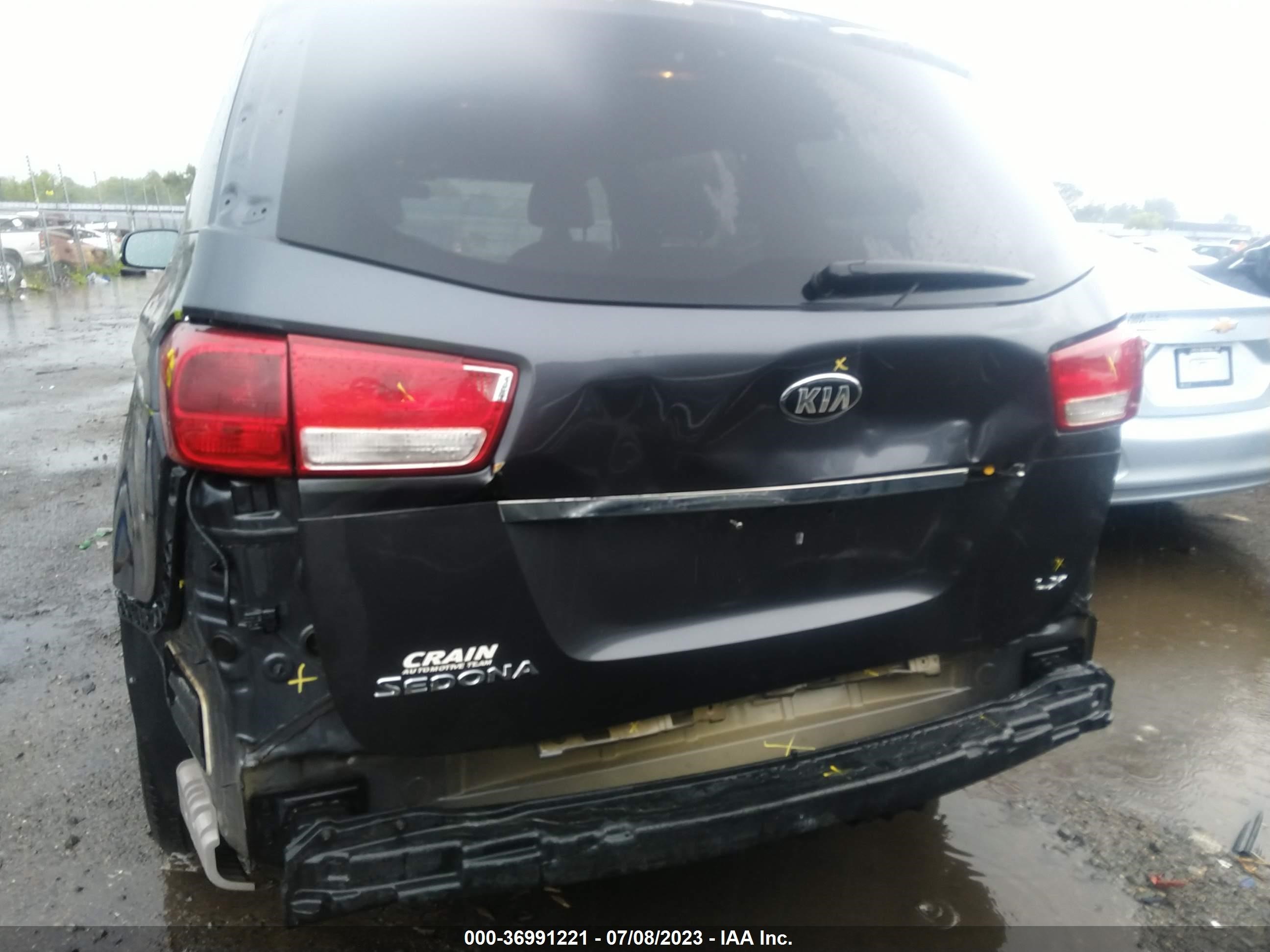 Photo 5 VIN: KNDMB5C17H6225134 - KIA SEDONA 