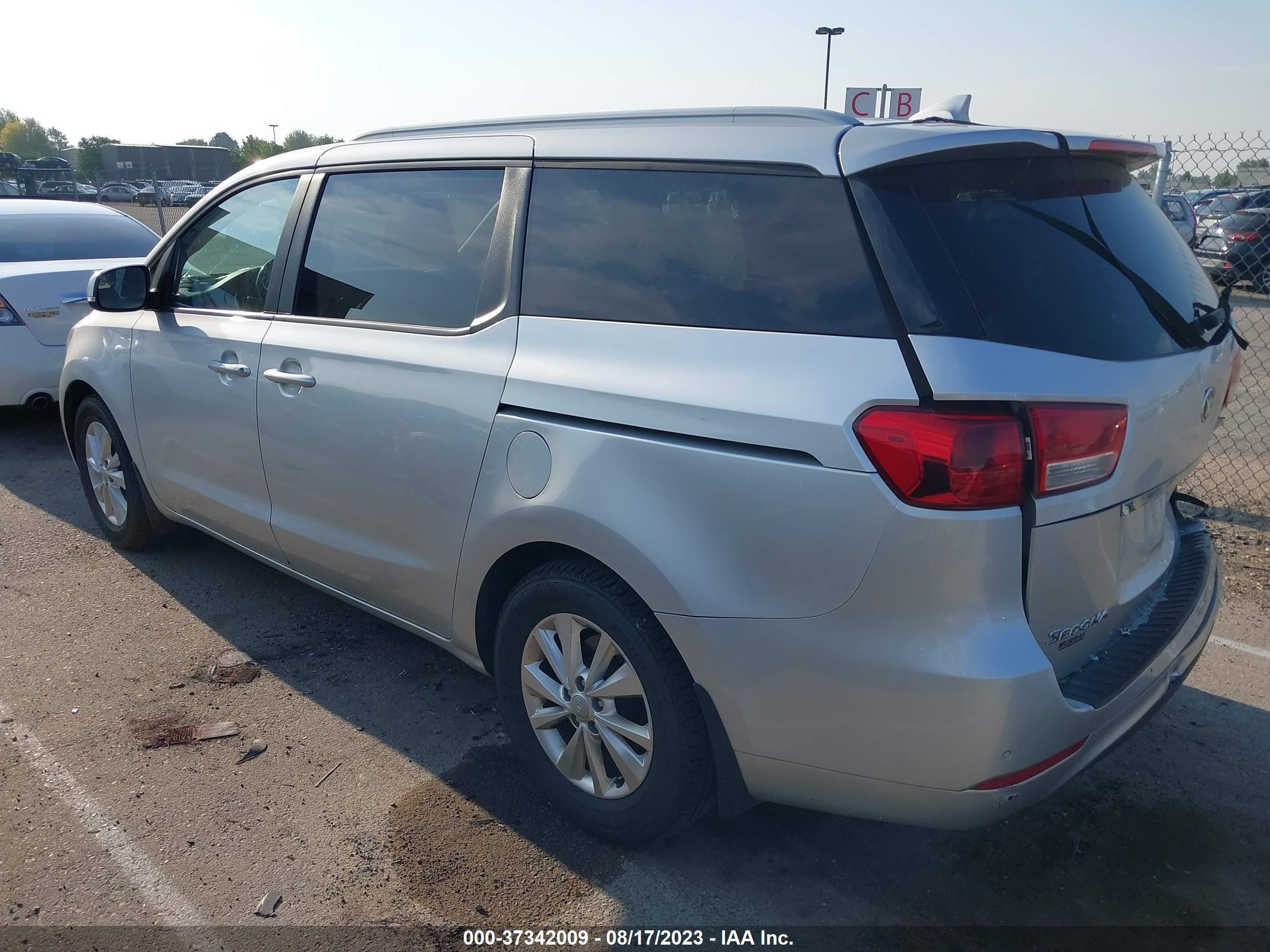 Photo 2 VIN: KNDMB5C17H6257470 - KIA SEDONA 