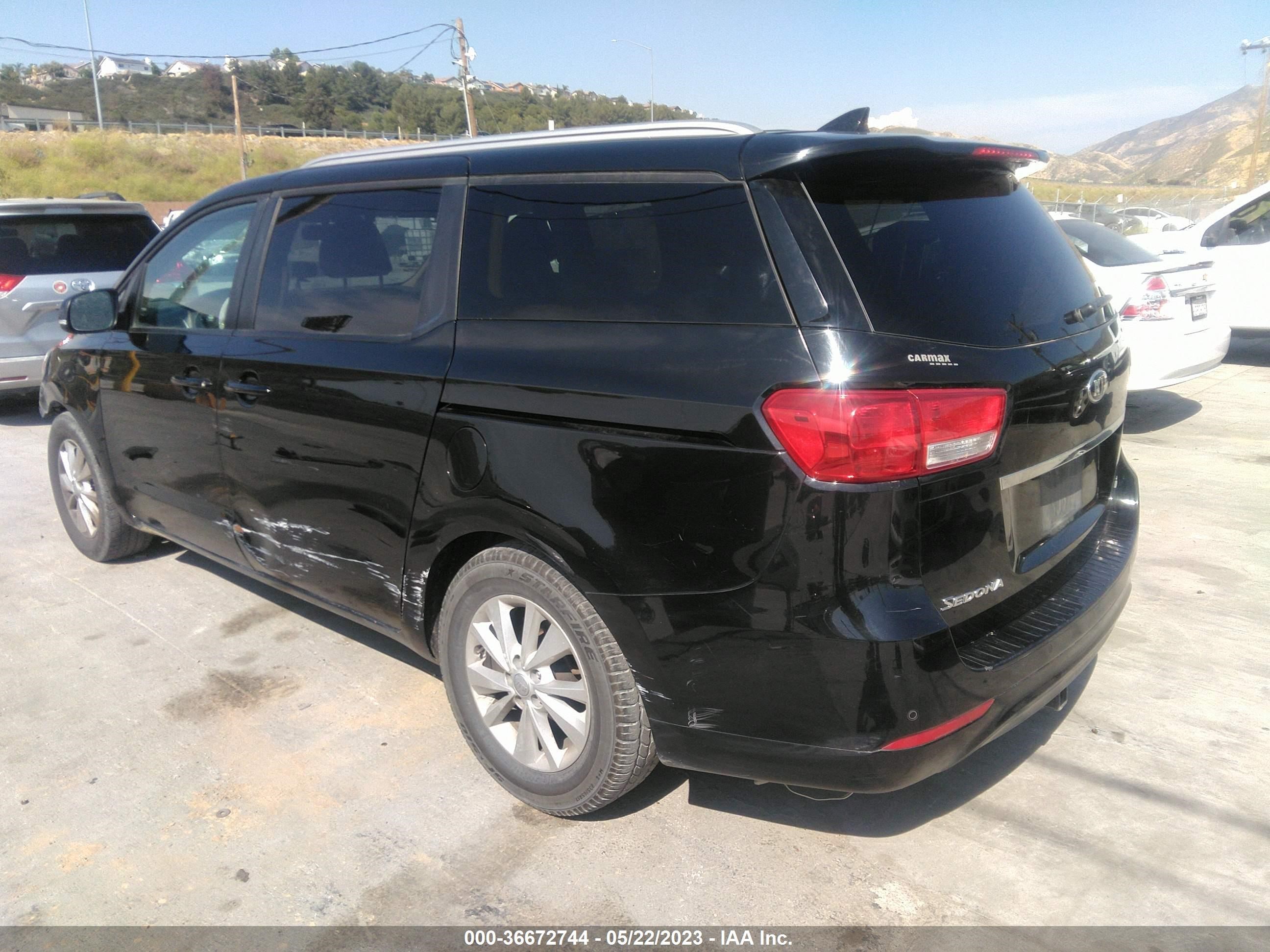 Photo 2 VIN: KNDMB5C17H6313925 - KIA SEDONA 