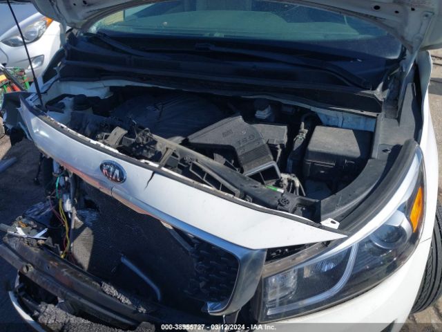 Photo 9 VIN: KNDMB5C17H6331678 - KIA SEDONA 