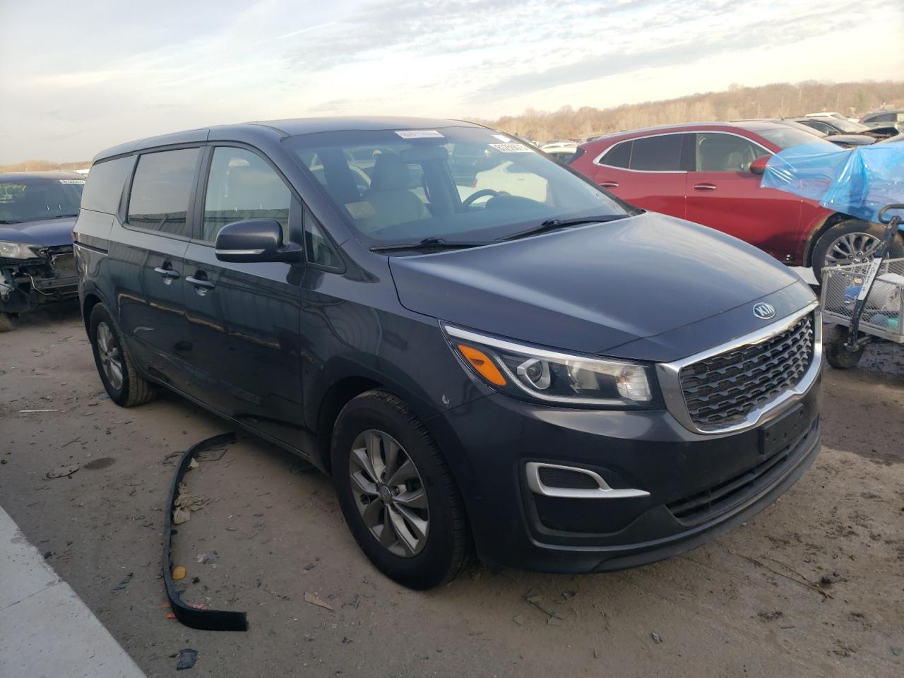 Photo 3 VIN: KNDMB5C17L6605857 - KIA SEDONA 