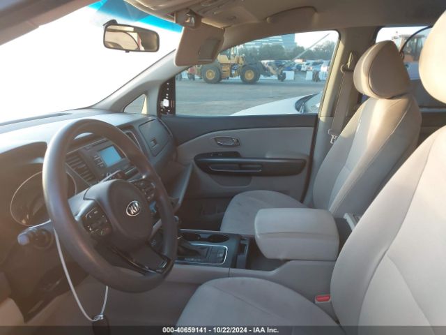 Photo 4 VIN: KNDMB5C18F6060417 - KIA SEDONA 