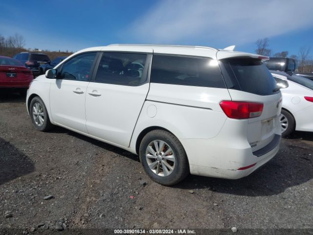 Photo 2 VIN: KNDMB5C18F6070414 - KIA SEDONA 