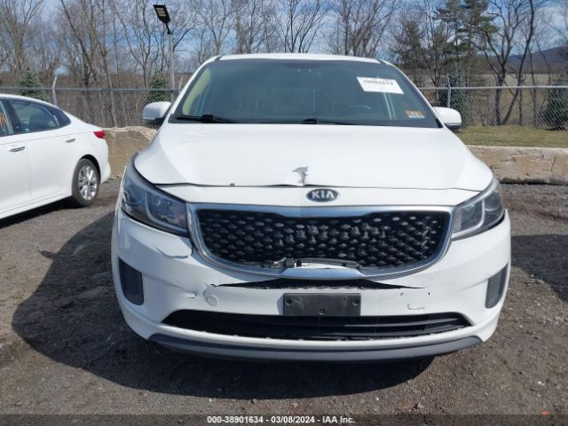 Photo 5 VIN: KNDMB5C18F6070414 - KIA SEDONA 