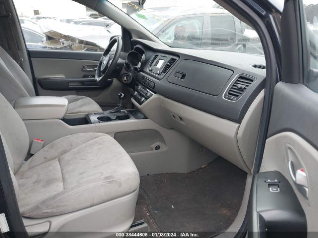 Photo 4 VIN: KNDMB5C18F6071160 - KIA SEDONA 