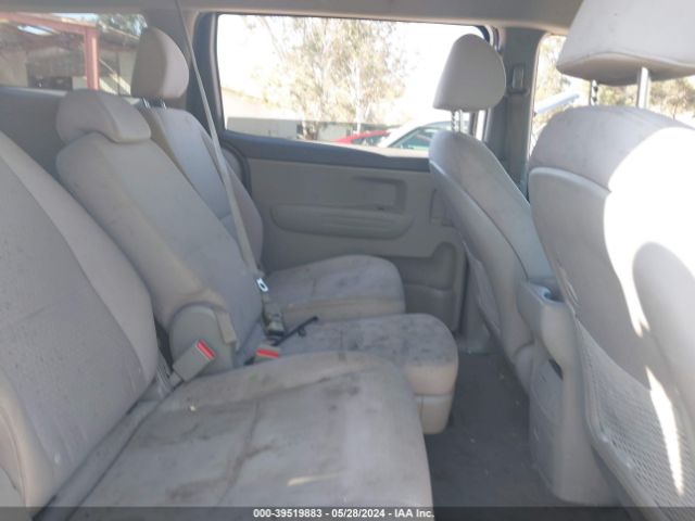 Photo 7 VIN: KNDMB5C18G6100058 - KIA SEDONA 