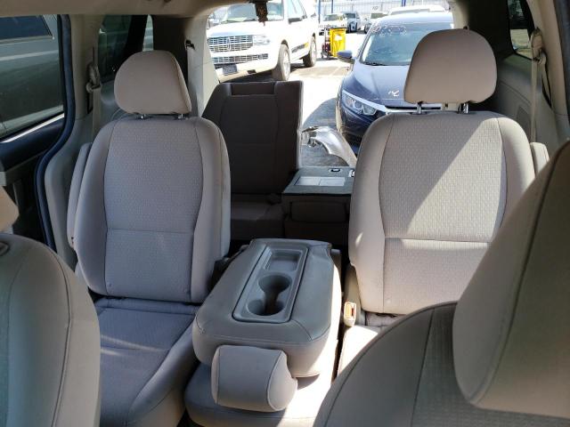 Photo 9 VIN: KNDMB5C18H6224137 - KIA SEDONA LX 