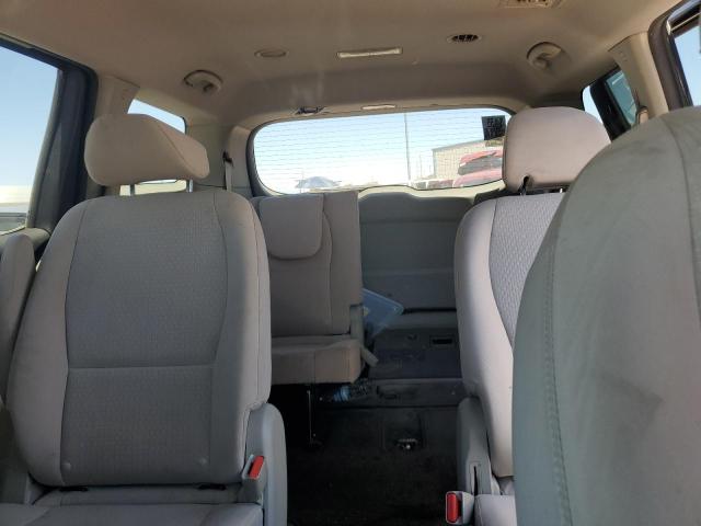 Photo 9 VIN: KNDMB5C18H6233890 - KIA SEDONA LX 