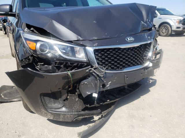 Photo 8 VIN: KNDMB5C18H6333066 - KIA SEDONA LX 