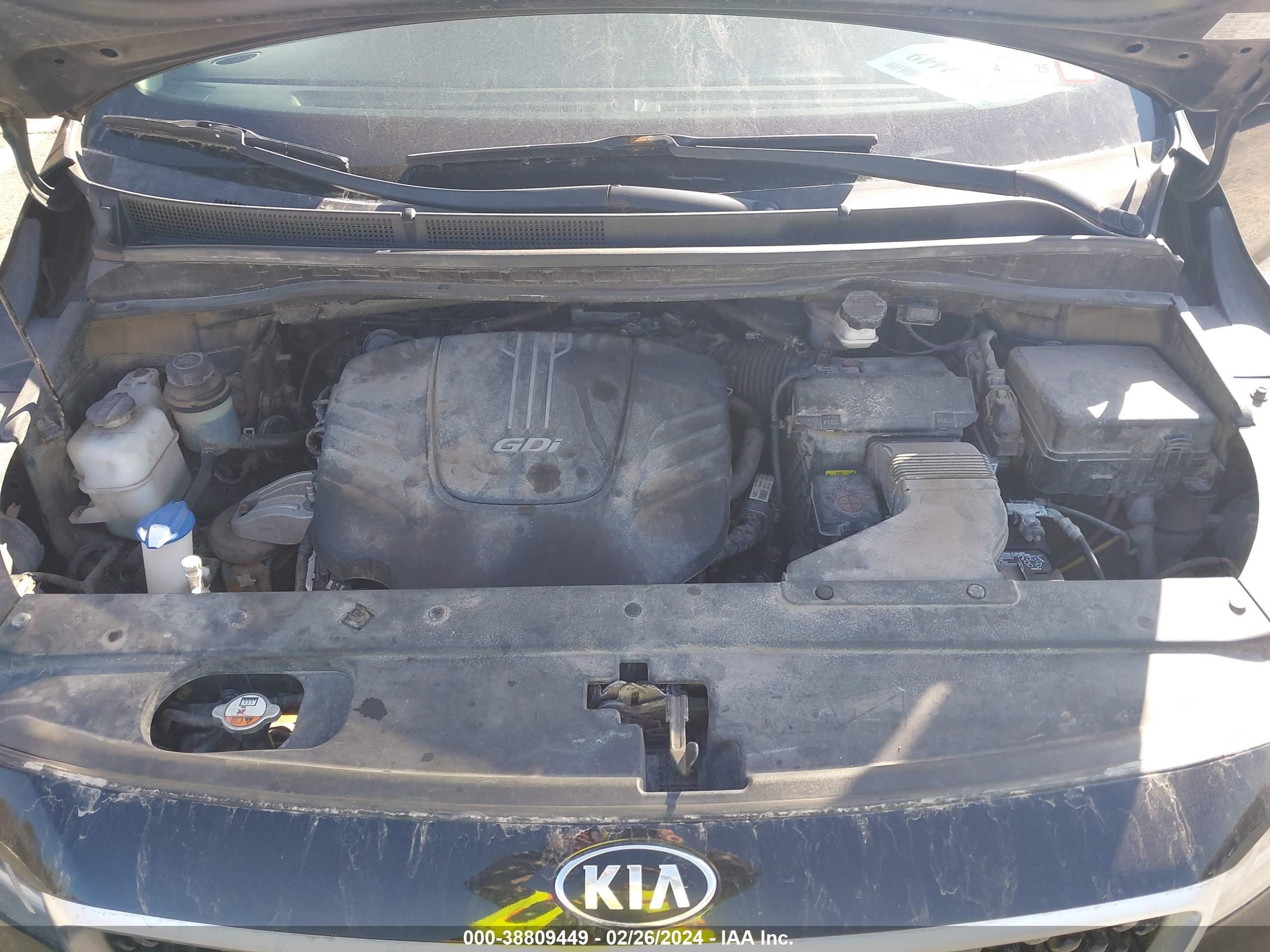 Photo 9 VIN: KNDMB5C18J6389322 - KIA SEDONA 