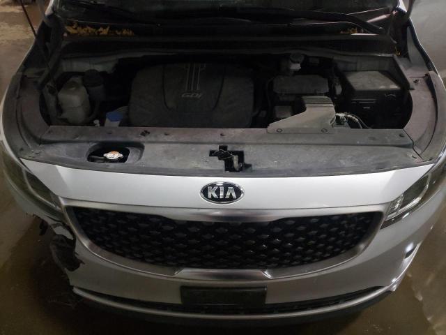 Photo 11 VIN: KNDMB5C18J6396321 - KIA SEDONA LX 