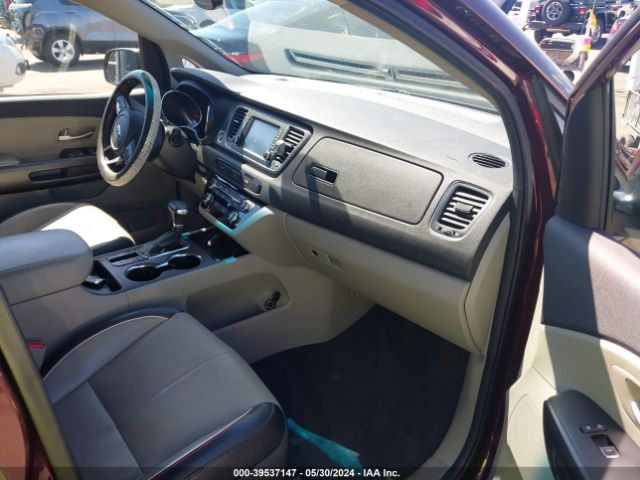 Photo 4 VIN: KNDMB5C18K6511372 - KIA SEDONA 