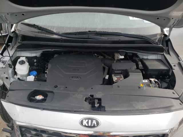 Photo 6 VIN: KNDMB5C18K6533713 - KIA SEDONA LX 