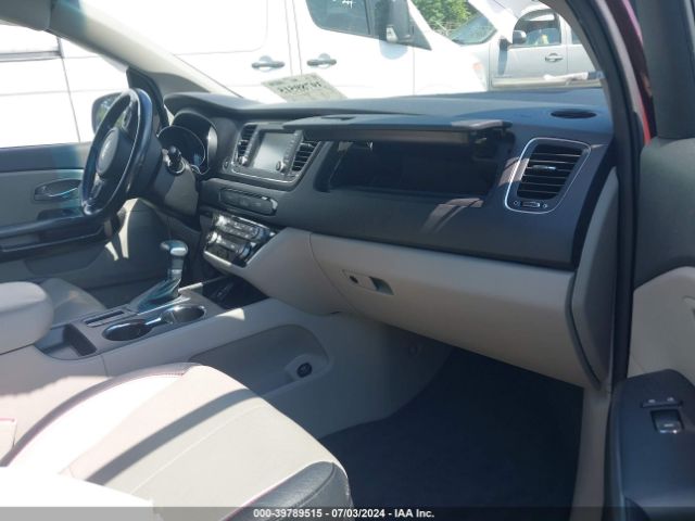 Photo 4 VIN: KNDMB5C18L6575154 - KIA SEDONA 