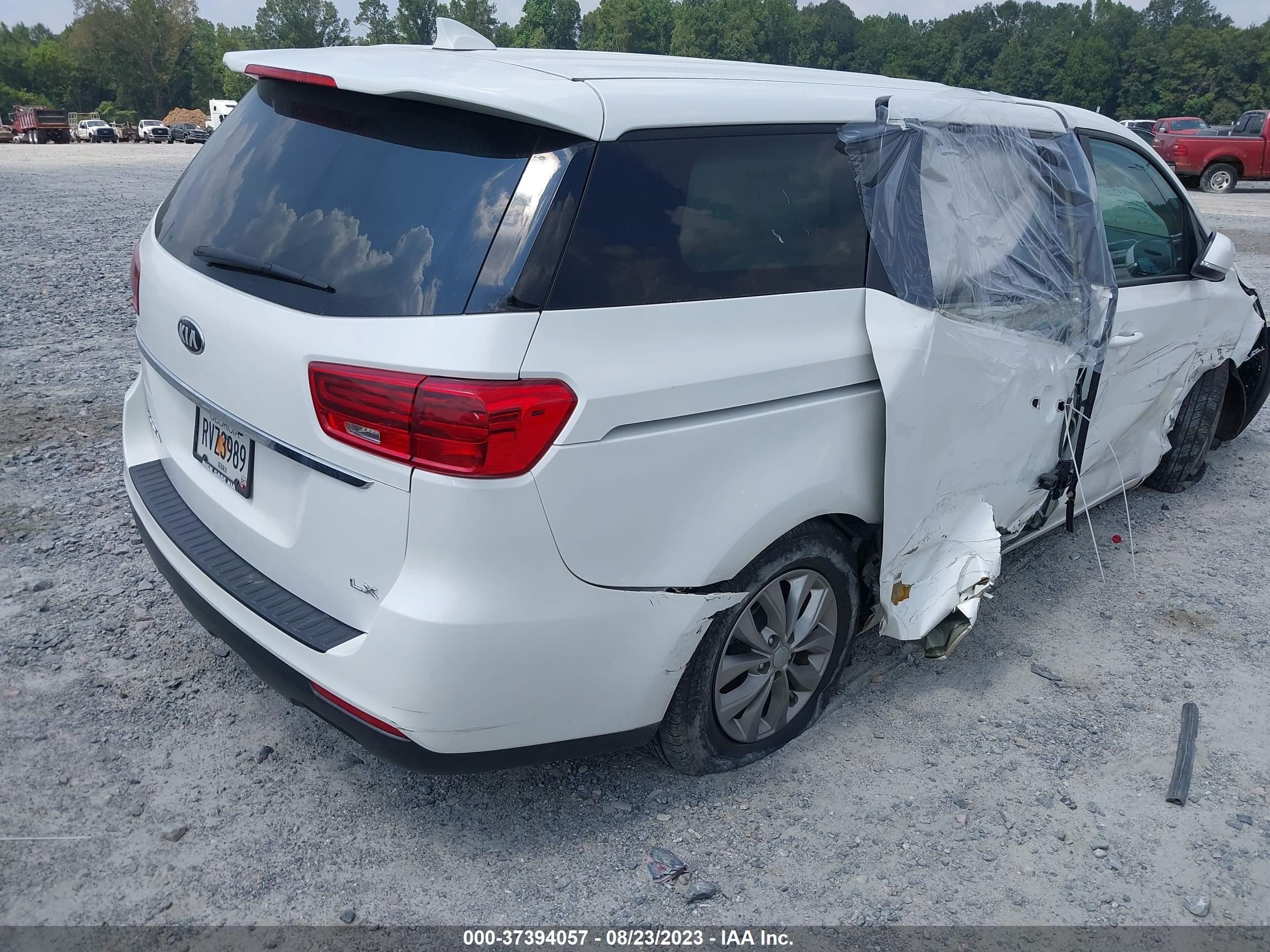 Photo 3 VIN: KNDMB5C18M6675188 - KIA SEDONA 