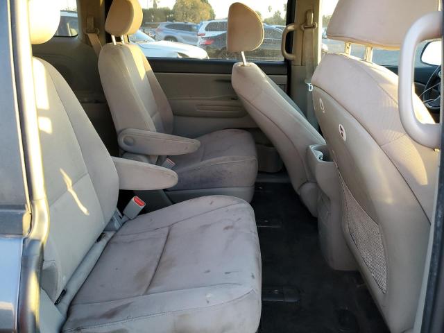 Photo 10 VIN: KNDMB5C19F6040161 - KIA SEDONA LX 