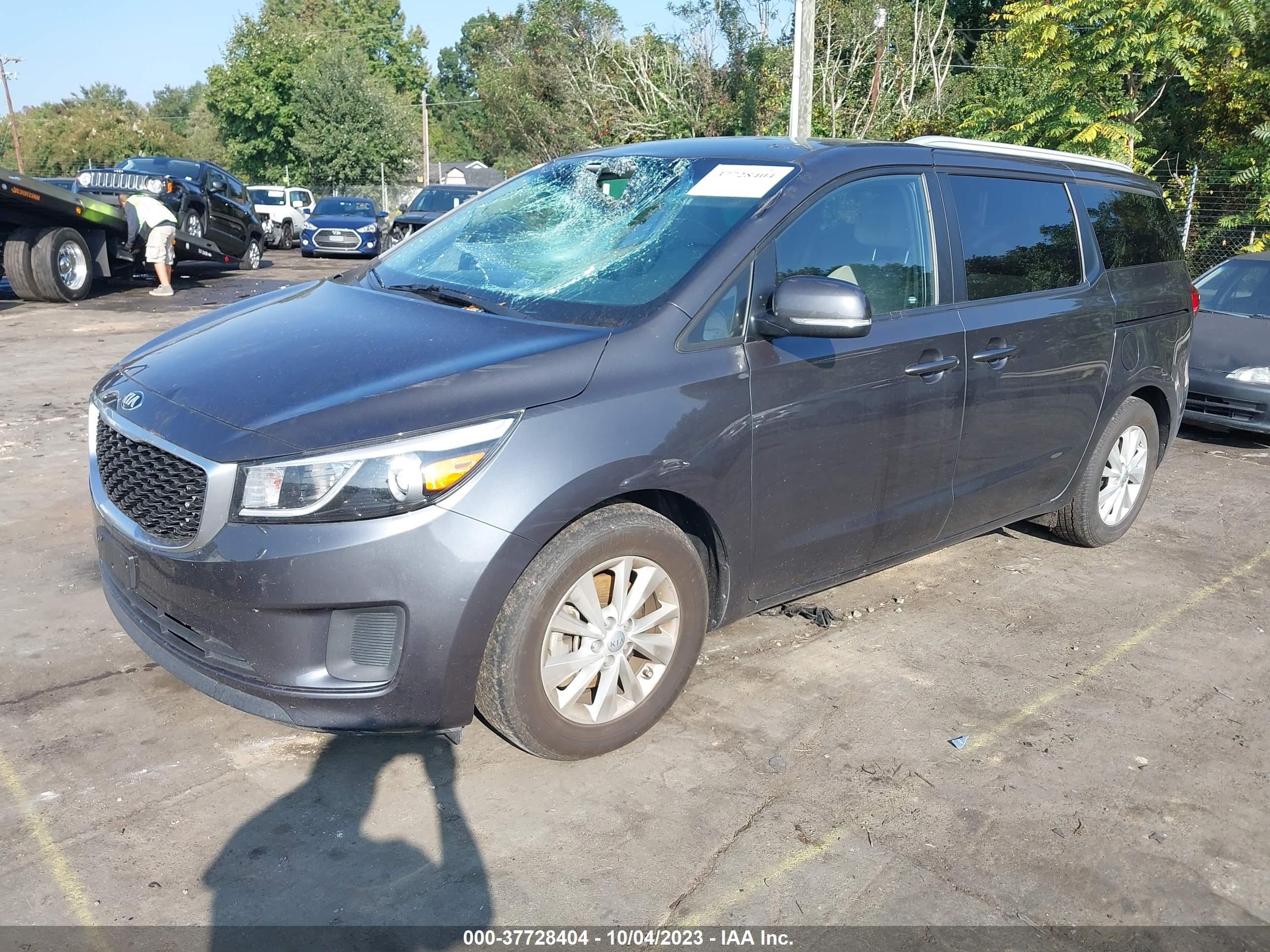 Photo 1 VIN: KNDMB5C19F6053573 - KIA SEDONA 