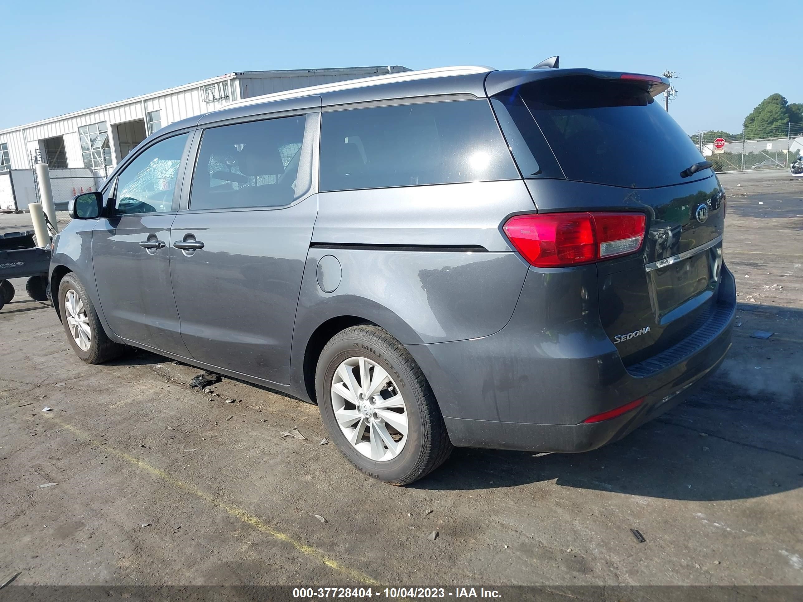 Photo 2 VIN: KNDMB5C19F6053573 - KIA SEDONA 