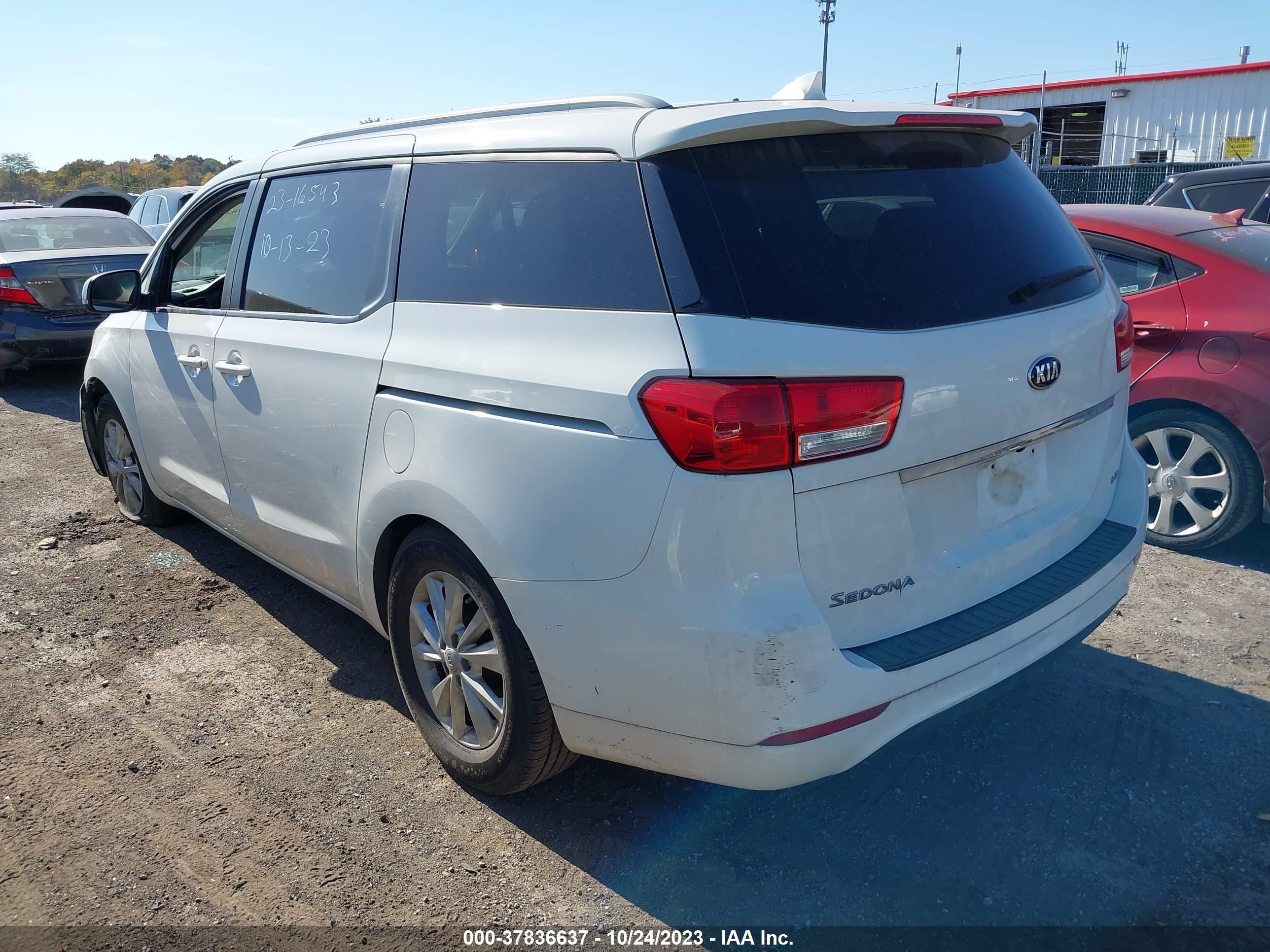 Photo 2 VIN: KNDMB5C19F6076321 - KIA SEDONA 