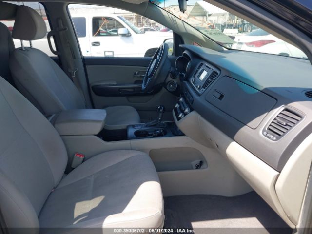 Photo 4 VIN: KNDMB5C19G6103339 - KIA SEDONA 