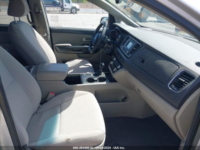 Photo 4 VIN: KNDMB5C19G6113966 - KIA SEDONA 