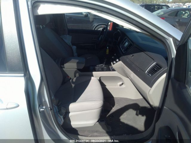 Photo 4 VIN: KNDMB5C19G6120769 - KIA SEDONA 