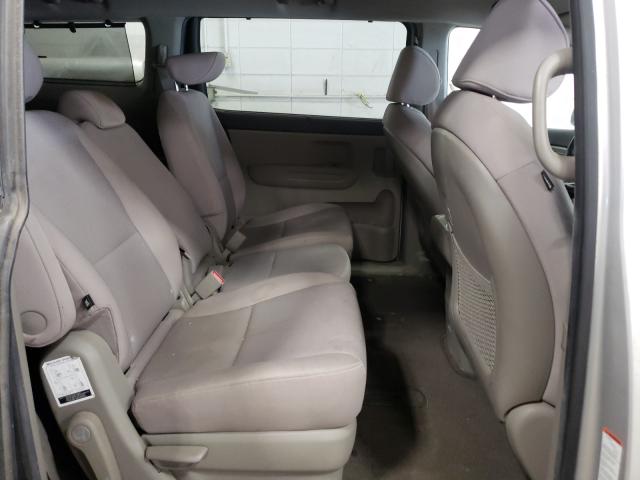 Photo 5 VIN: KNDMB5C19G6147776 - KIA SEDONA LX 