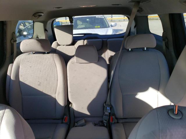 Photo 9 VIN: KNDMB5C19H6305535 - KIA SEDONA LX 