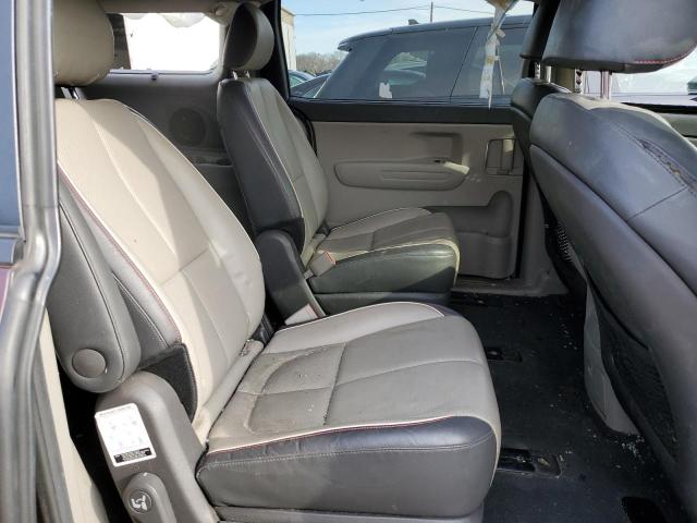 Photo 10 VIN: KNDMB5C19H6313179 - KIA SEDONA LX 