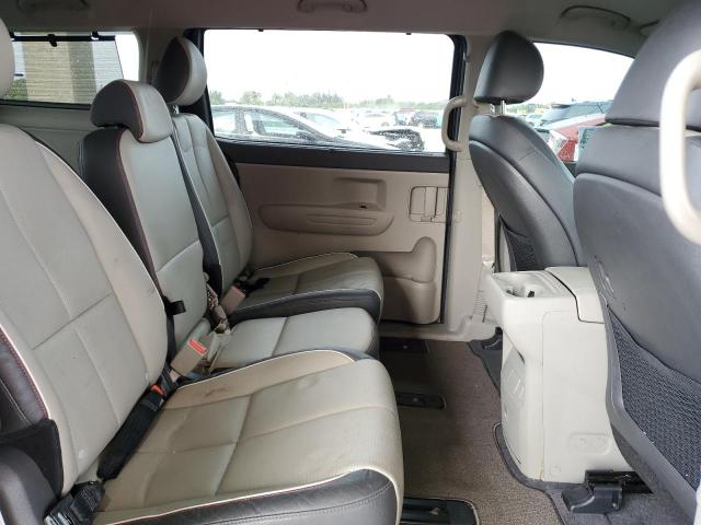 Photo 10 VIN: KNDMB5C19H6329110 - KIA SEDONA LX 