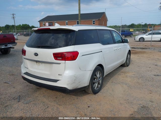 Photo 3 VIN: KNDMB5C19L6575485 - KIA SEDONA 