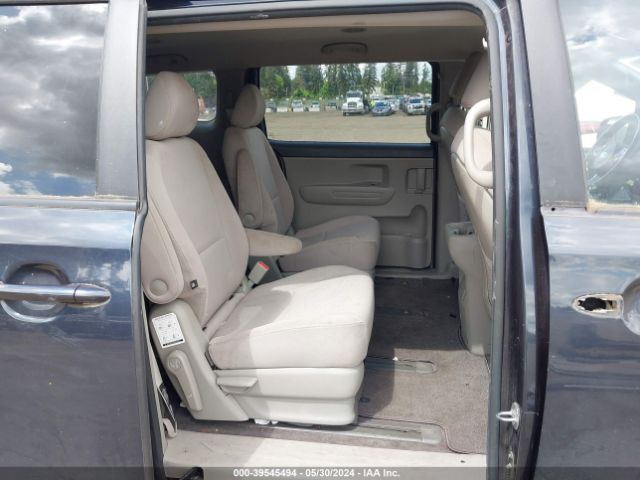 Photo 7 VIN: KNDMB5C1XF6060435 - KIA SEDONA 