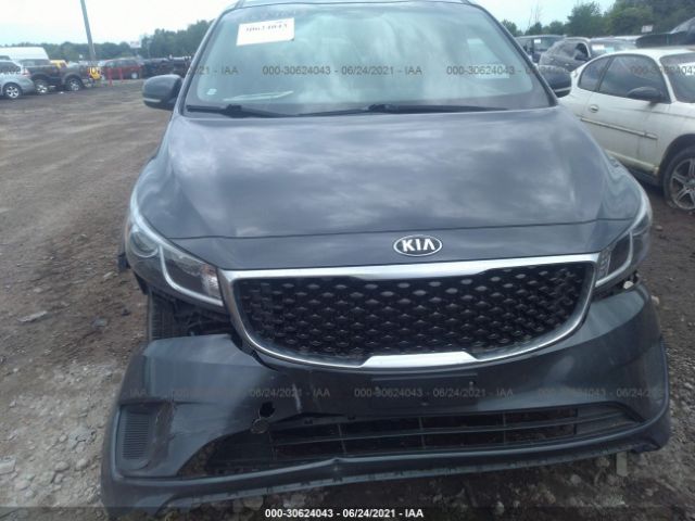 Photo 5 VIN: KNDMB5C1XG6082100 - KIA SEDONA 