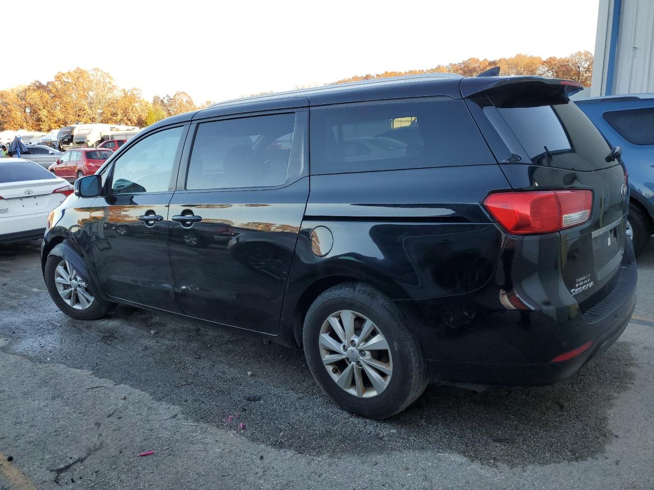 Photo 1 VIN: KNDMB5C1XG6082680 - KIA SEDONA 